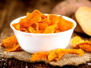 17 chips (28 g) Spiced Sweet Potato Chips