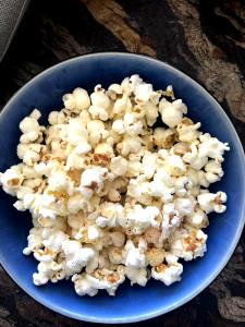 2 1/2 cups White Popcorn