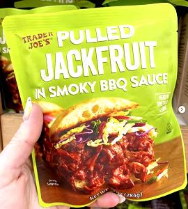 2/3 cup (140 g) Pulled Jackfruit in Smoky BBQ Sauce