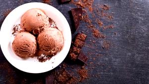 2/3 cup (85 g) Chocolate Ice Cream