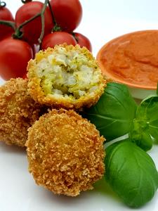 2 balls (42 g) Arancini Bites