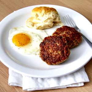 2 cooked patties (65 g) Traditional Breakfast Sausage Patties