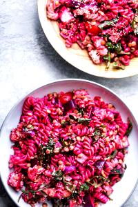 2 oz (57 g) Red Lentil, Beet, Sweet Potato & Carrot Rotini