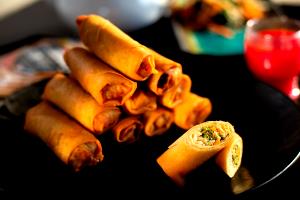 2 rolls Spring Rolls