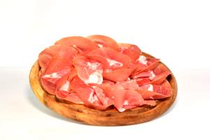 2 slices (30 g) Prosciutto Ham