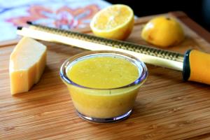 2 tbsp (30 g) Meyer Lemon Salad Dressing