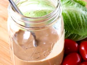 2 tbsp (30 g) White Balsamic Yogurt Dressing