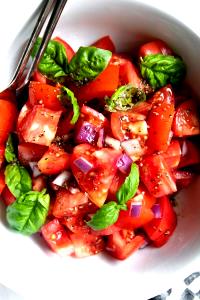 2 tbsp (32 g) Balsamic Tomato Basil Dressing