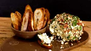 2 Tbsp Cheese Ball, Garlic & Herb