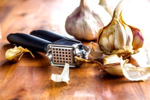 2 Tbsp Garlic Cloves With Fine Herbs