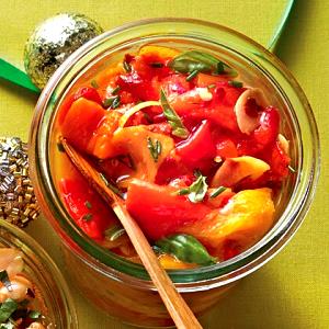 2 tbsp Roasted Sweet Pepper & Garlic Vinaigrette Dressing