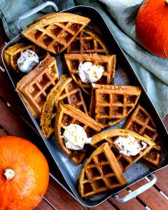 2 waffles (70 g) Pumpkin Waffles