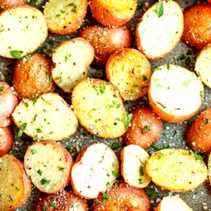 3/4 cup (122 g) Roasted Potatoes with Garlic & Herb Sauce