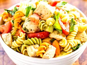 3/4 cup (140 g) Garden Pasta Salad