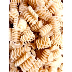 3/4 cup dry (56 g) Radiatore Pasta