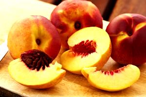 3/4 cup Sliced Peaches