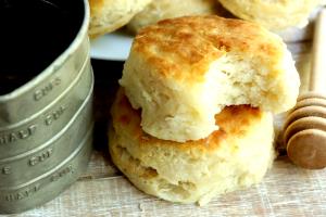 3 Biscuits Biscuit, Country Style