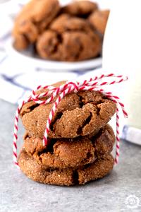 3 cookies (32 g) Dark Chocolate Triple Ginger Cookies