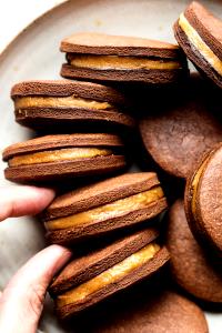 3 cookies (34 g) Peanut Butter Sandwich Cookies