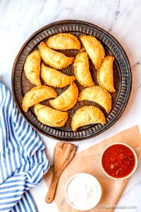 3 empanadas (85 g) Southwest-Style Chicken Empanadas