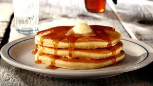 3 pancakes Buttermilk Pancakes - Short Stack