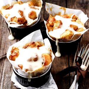 3 Pieces Cinnamon Roll With Icing, Mini Bites