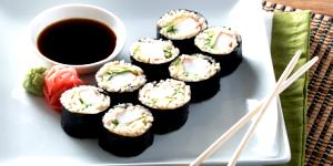 3 rolls (90 g) Classic California Rolls with Brown Rice & Avocado