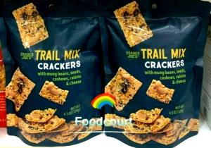 30 Grams Trail Mix, Bears & Cheese Crackers