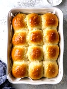 38 Grams Dinner Rolls