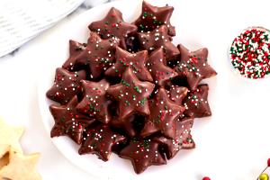 4 cookies (28 g) Dark Chocolate Stars