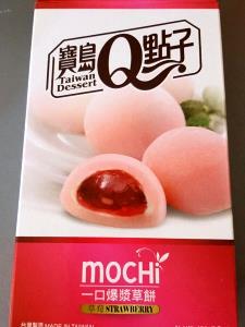 4 pieces (104 g) Mochi Ice Dessert Strawberry