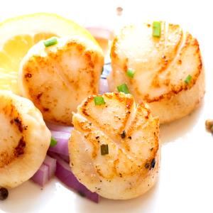 4 scallops (3 oz) Sea Scallops