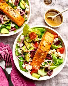 4 tbsp (2 oz) Baked Salmon Salad