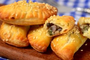 5 turnovers (71 g) Mushroom Turnovers