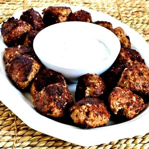 6 pieces (85 g) Reduced Fat Turkey Meatballs with Romano Cheese