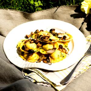 6 ravioli (113 g) Portabella Mushroom Ravioli