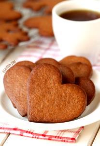 7 cookies (33 g) Scandinavian Ginger Snaps with Apple and Almonds