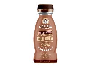 8 fl oz (240 ml) Iced Coffee with Almond Milk