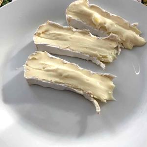 1 Serving (30.0 G) Brie Cheese